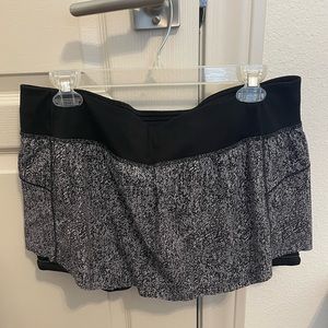 LuluLemmon Skirt